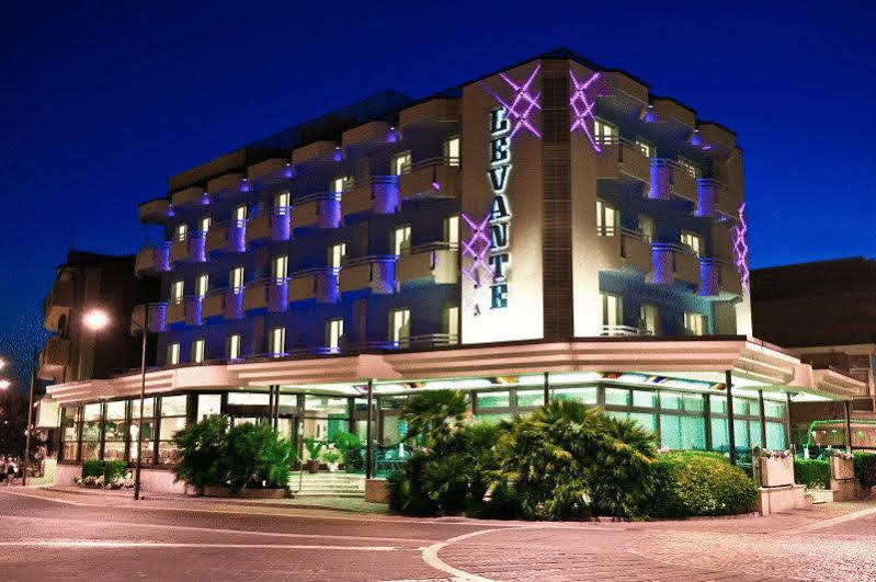 Hotel Levante Беллария-Иджеа-Марина Экстерьер фото